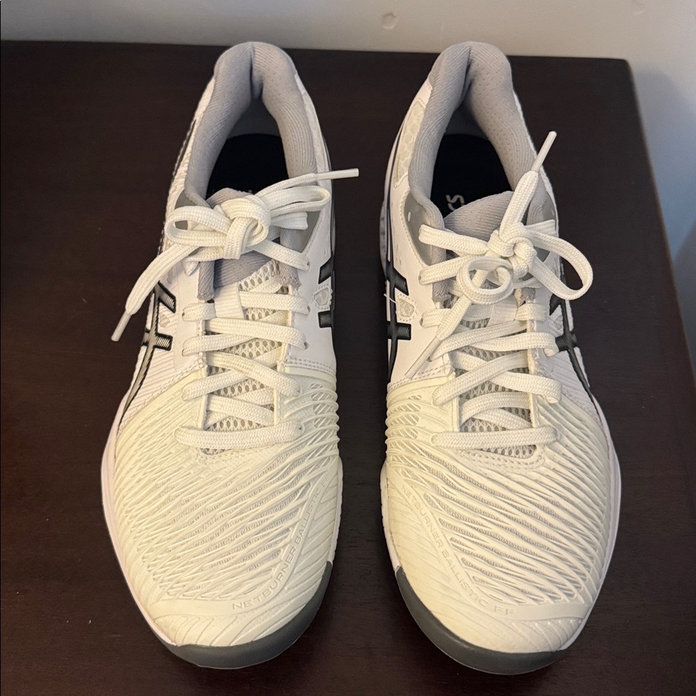 Asics White Athletic Tennis Shoes Women’s Size 9